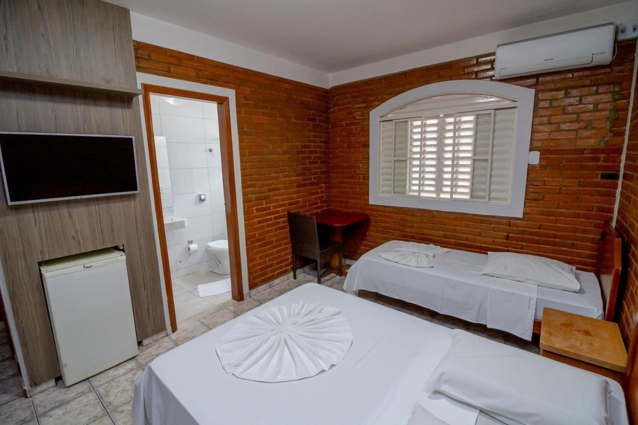 Pousada Recanto Das Caldas Caldas Novas Exterior photo